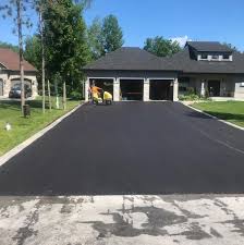 Best Driveway Pressure Washing  in La Nte, MO